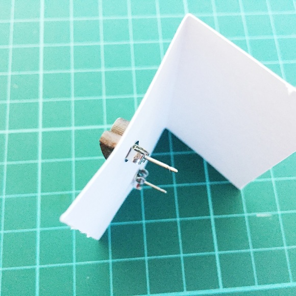 Wood cloud and rain drop ear studs - Picture 2 of 4